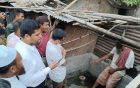 বাগমারায় টিউবওয়েল থেকে গ্যাস আগুন দেখে হতবাক এলাকাবাসী